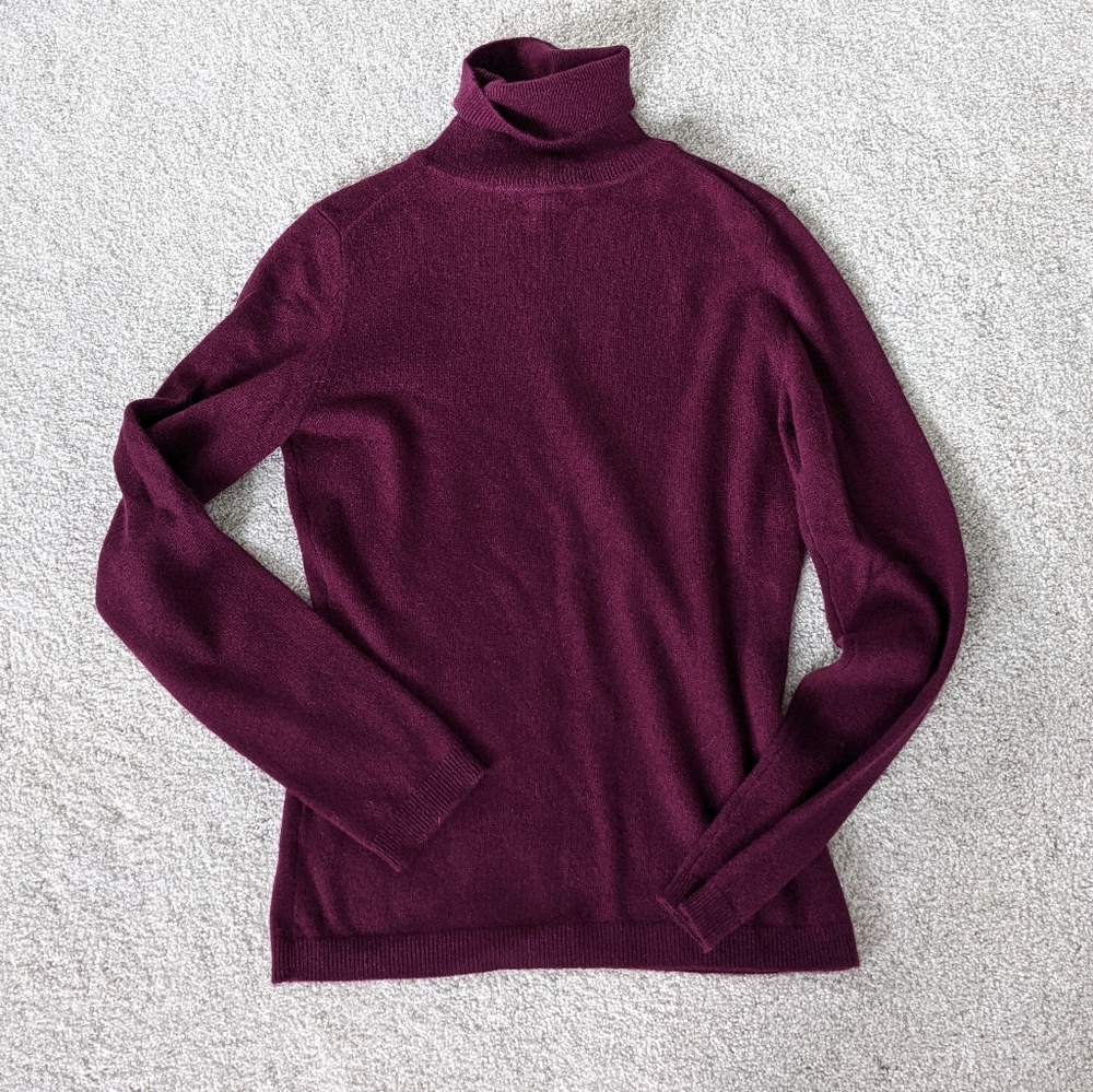 Garnet Hill cashmere sweater